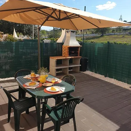 G&b Beach House *